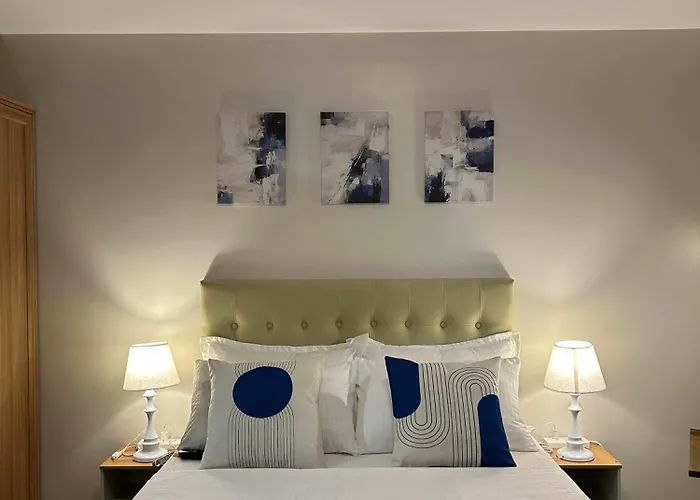 Aparthotel Luxe Near It Park & Waterfront - Free Use Of Pool, Gym And Sauna 4*