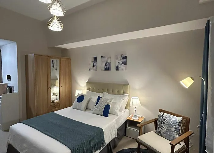 Luxe Near It Park & Waterfront - Free Use Of Pool, Gym And Sauna 4*