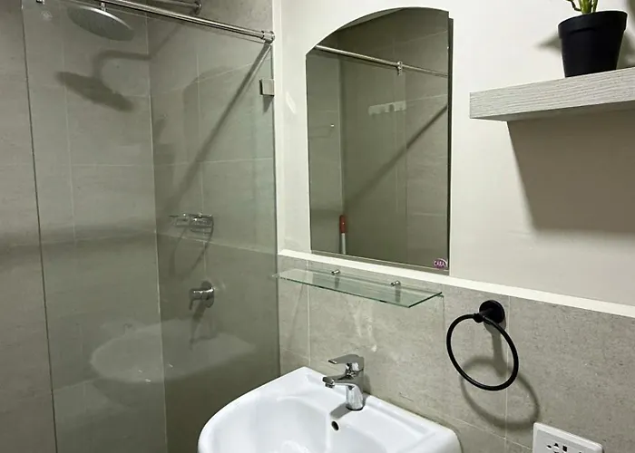 Luxe Near It Park & Waterfront - Free Use Of Pool, Gym And Sauna 4* Cebu